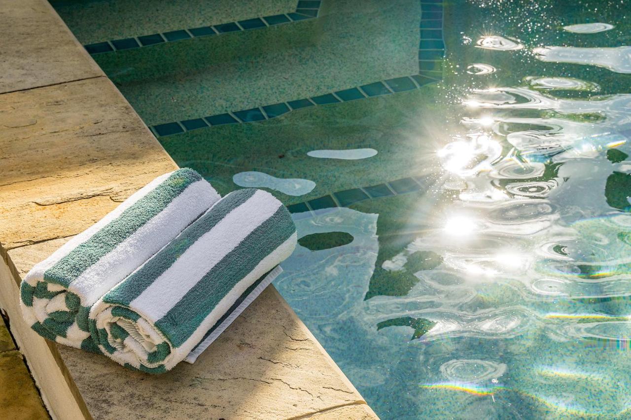 Azur Byron Bay Hotel Bagian luar foto